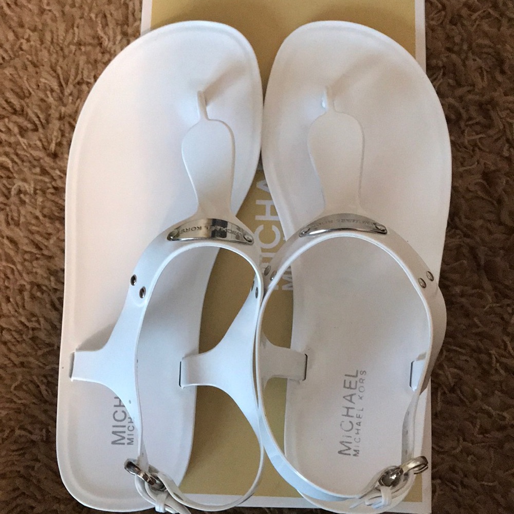 MK Plate Jelly White Sandals Size 9.0 M
